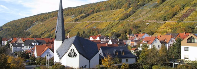 Trinitatis-Kirche außen